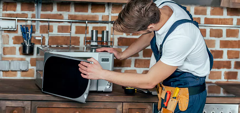 In-Home Microwave Repair in Chula Vista
